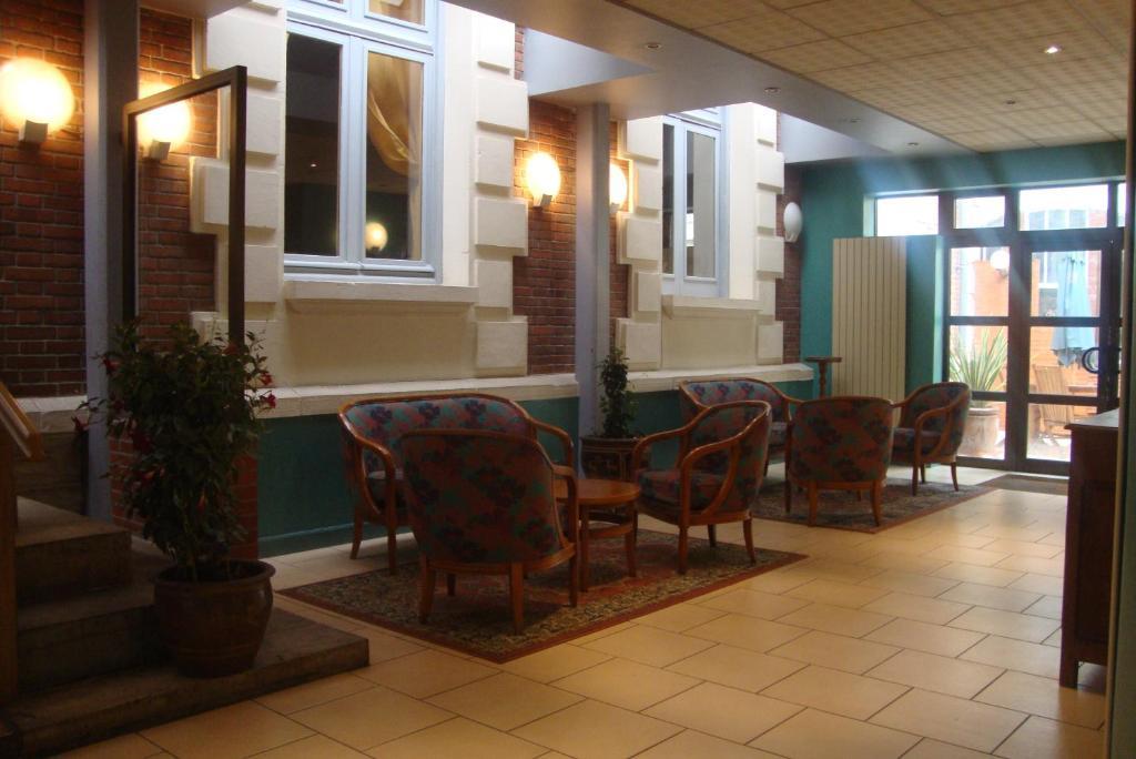 Hotel Le Beau Site Жиан Екстериор снимка