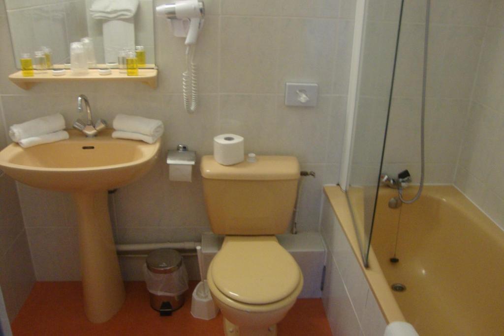 Hotel Le Beau Site Жиан Стая снимка