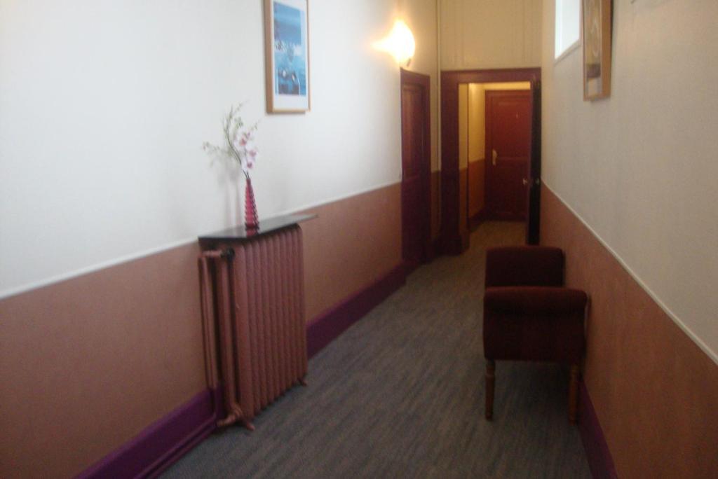 Hotel Le Beau Site Жиан Екстериор снимка